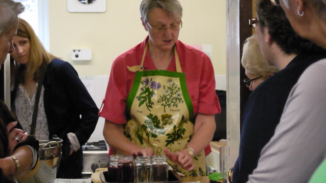 Sealing the chutney